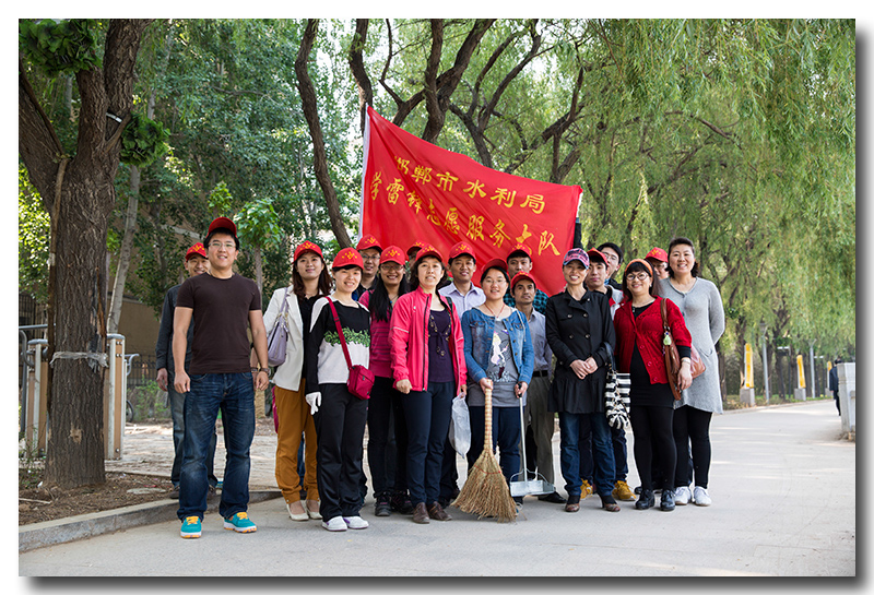 "垃圾不落地 邯郸更美丽"环保志愿者活动